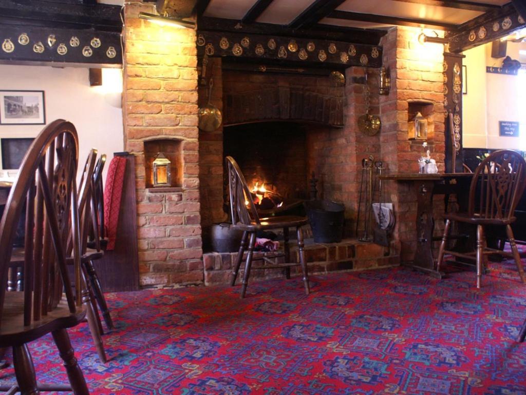 Inn The Saracens Head 3*